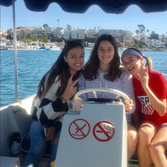 Meet your Posher, Shelli - Picture 3 of 8